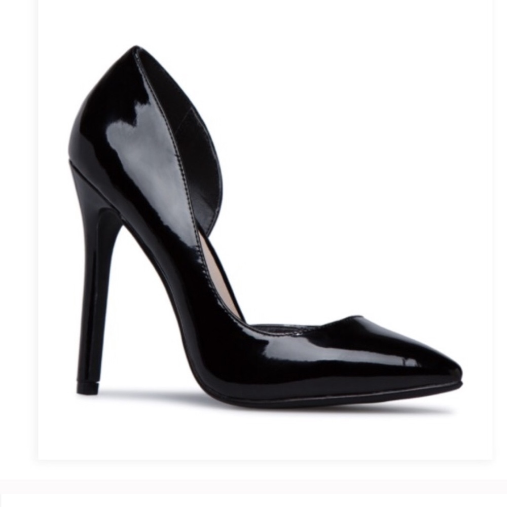 Shoedazzle Black Shiny Pump Heels